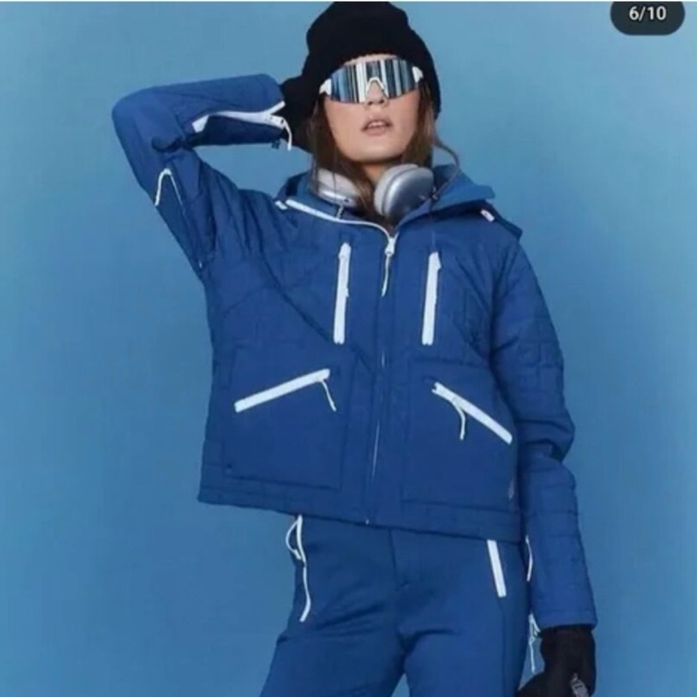 NWT Free People Movement All Prepped Short Parka Ski Jacket Blue Medium